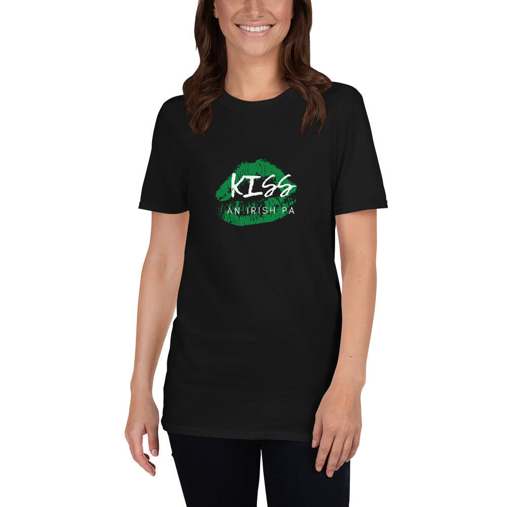 Kiss An Irish PA Short-Sleeve Unisex T-Shirt