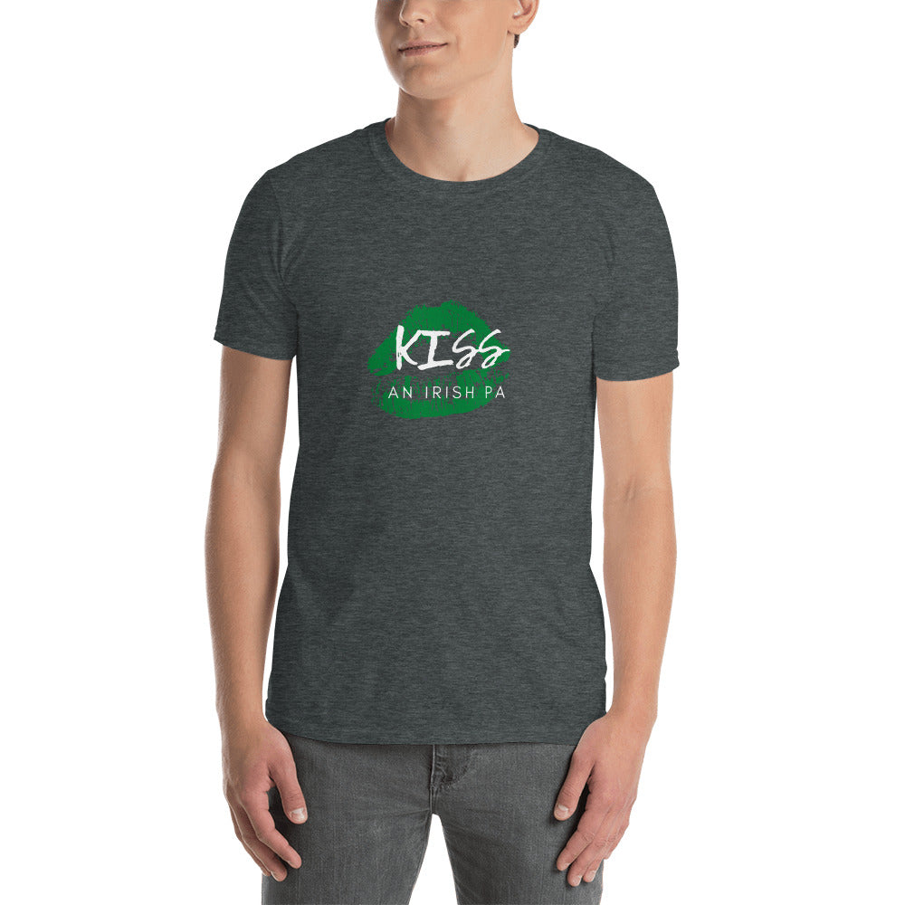 Kiss An Irish PA Short-Sleeve Unisex T-Shirt